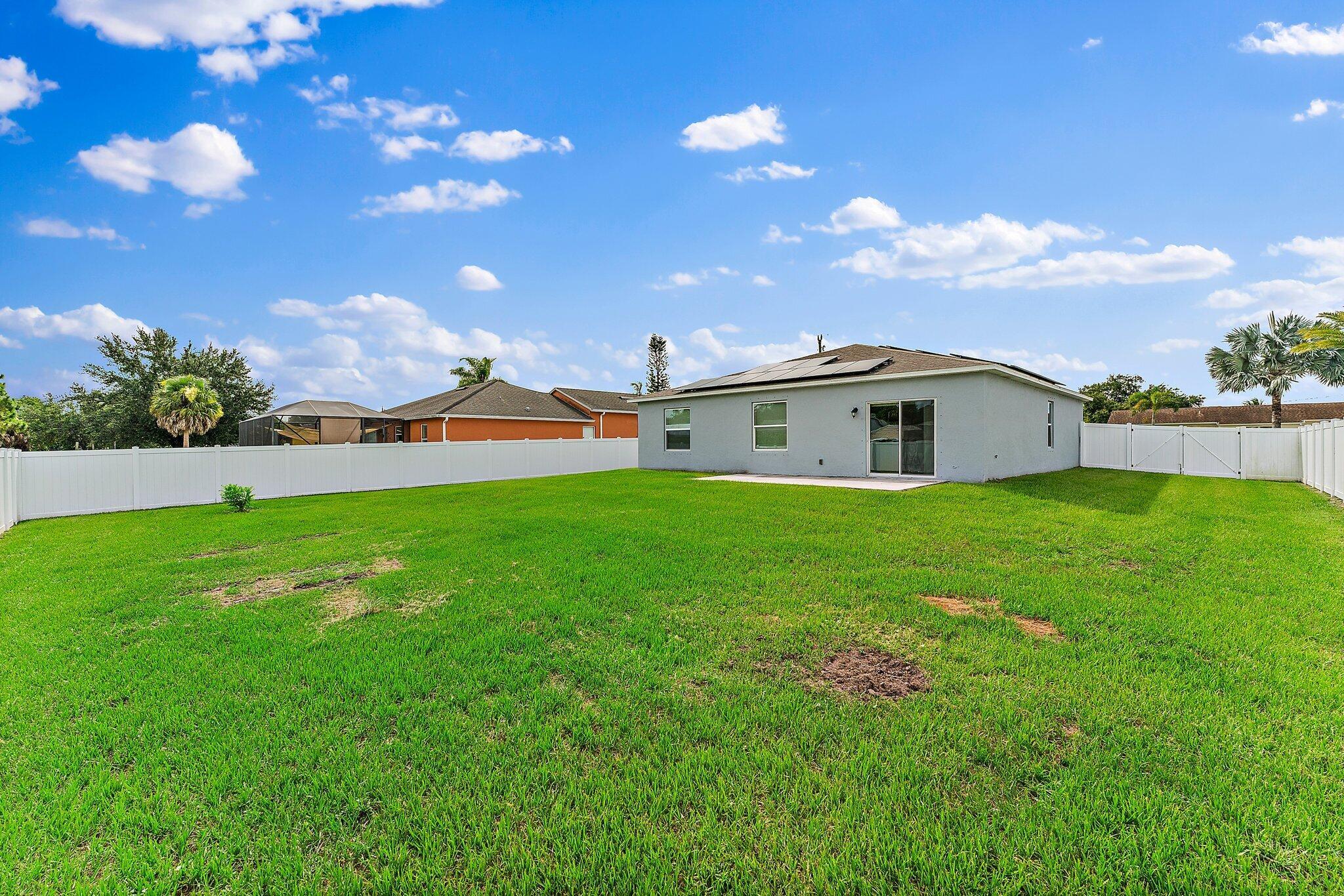 PORT ST LUCIE SECTION 8 - Residential Lease