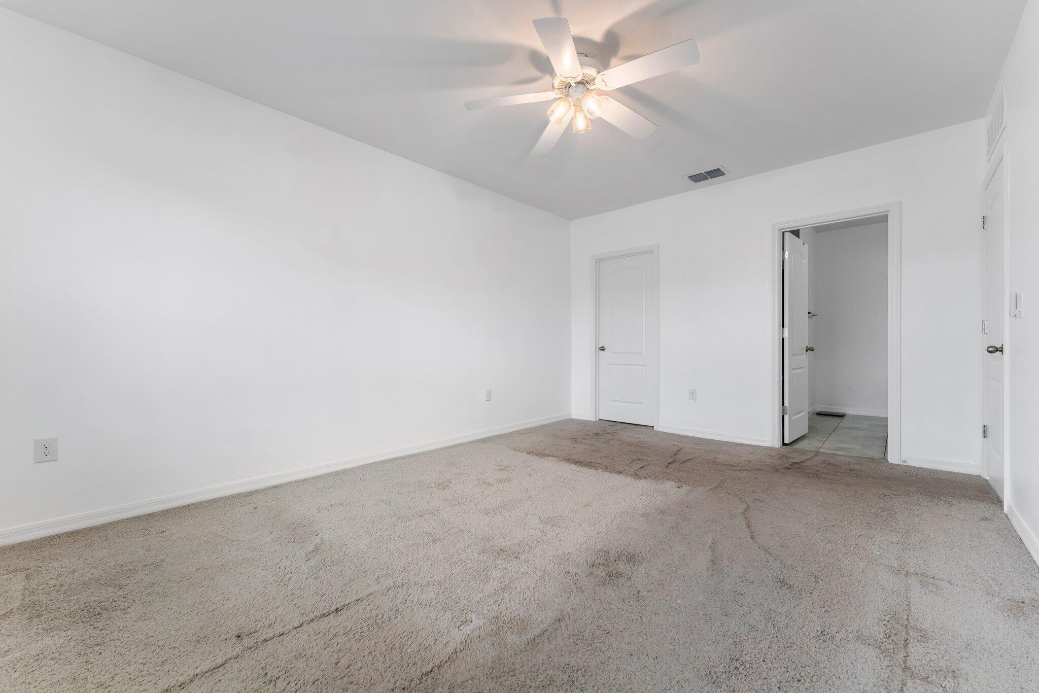 PORT ST LUCIE SECTION 8 - Residential Lease