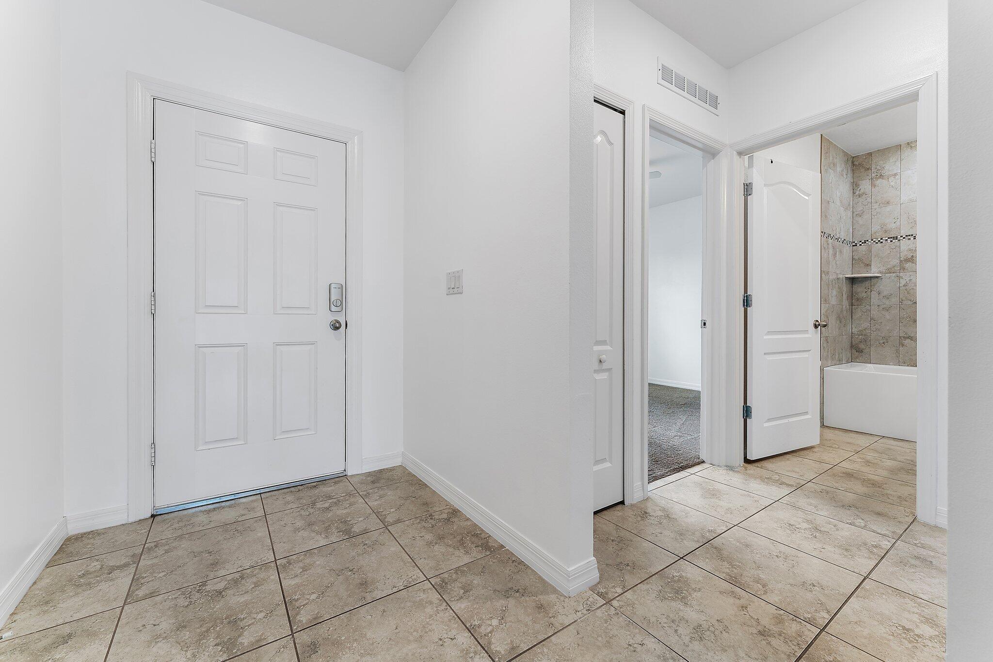 PORT ST LUCIE SECTION 8 - Residential Lease