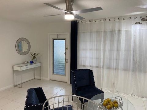 Tiny photo for 1011 Berkshire A #1011, Deerfield Beach, FL 33442 (MLS # F10533309)