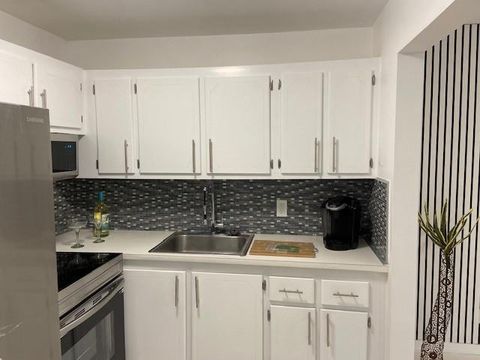 Tiny photo for 1011 Berkshire A #1011, Deerfield Beach, FL 33442 (MLS # F10533309)