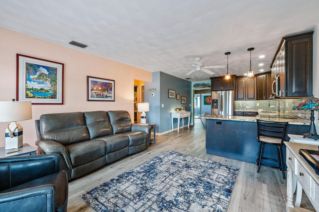 Photo of 929 Riverwood Lane, Jupiter, FL 33458 (MLS # R10975591)