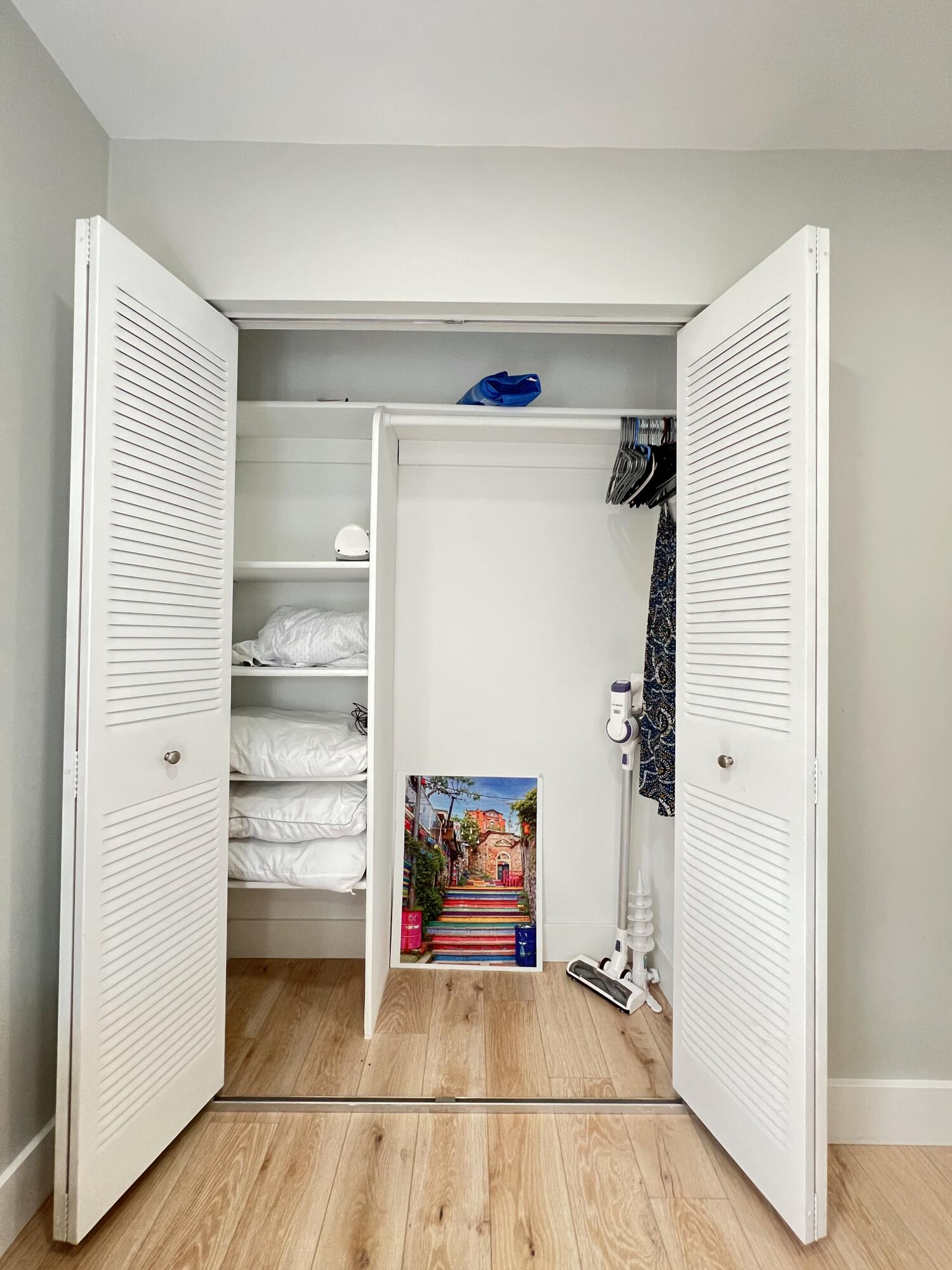 KINGS POINT NORMANDY CONDOS - Residential Lease