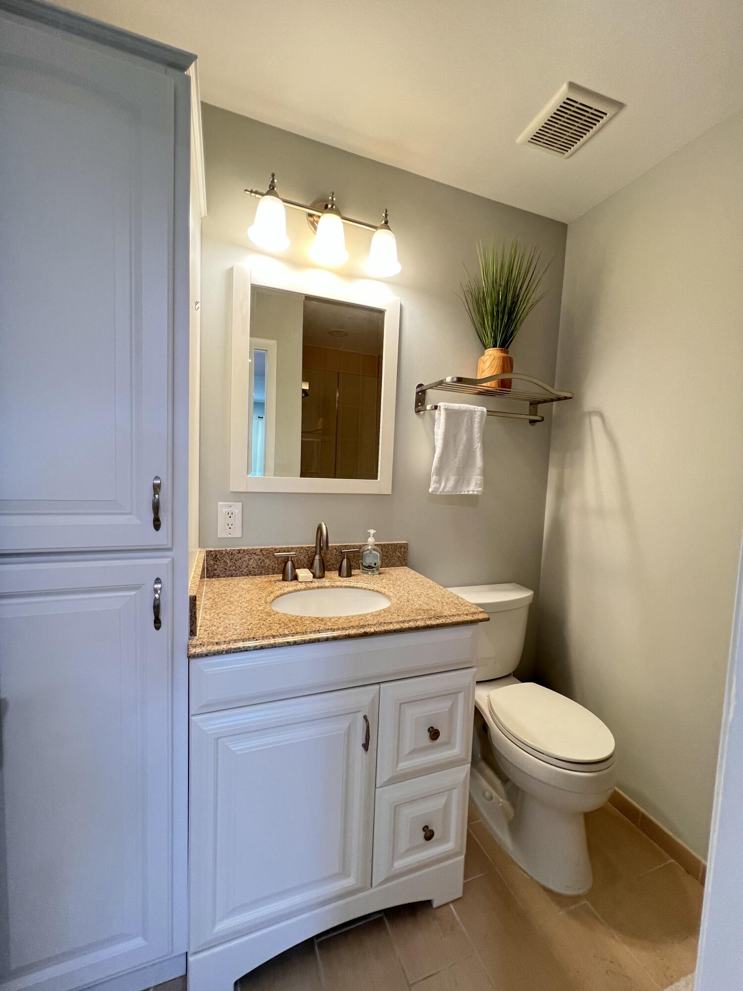 KINGS POINT NORMANDY CONDOS - Residential Lease