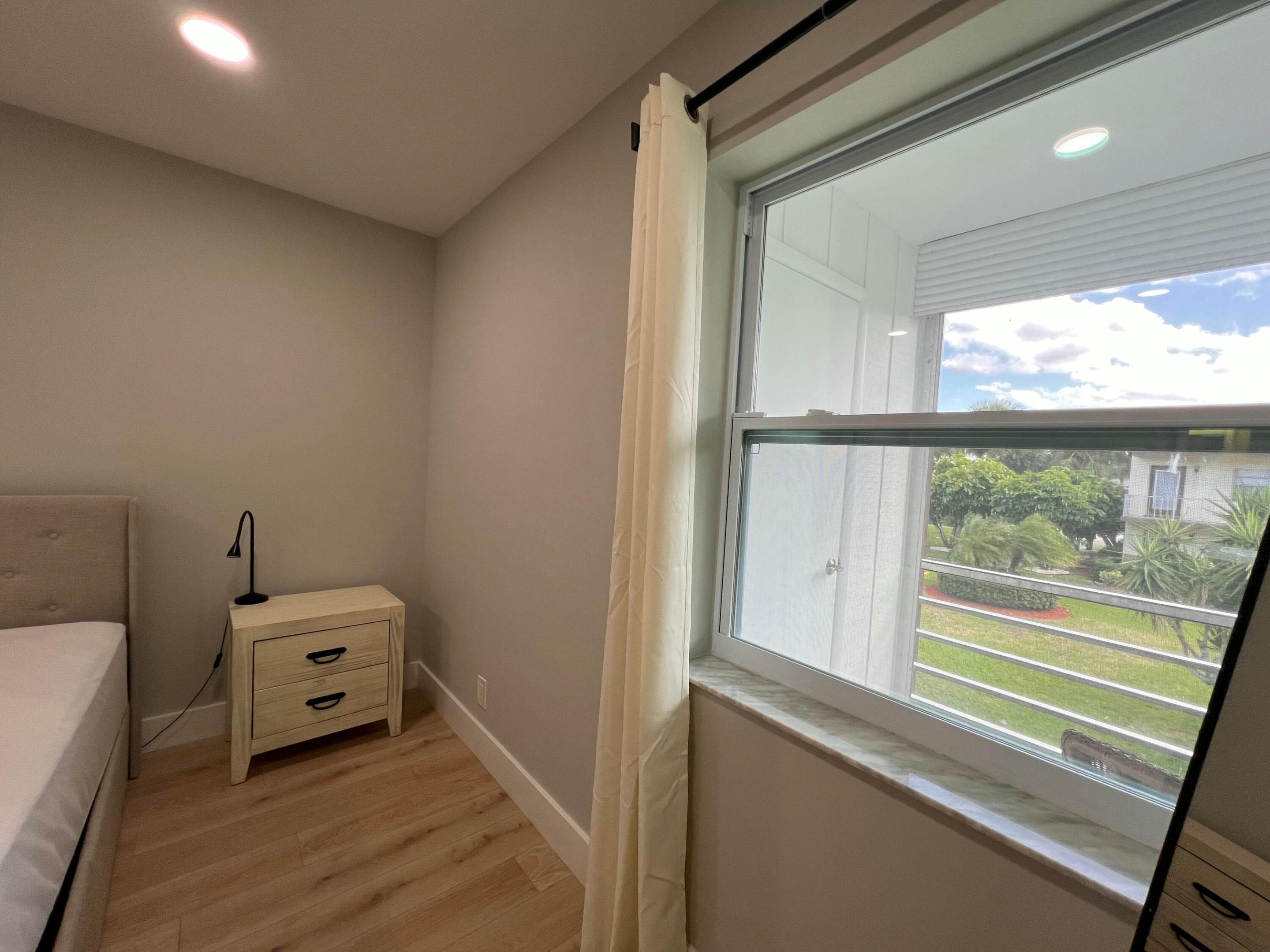 KINGS POINT NORMANDY CONDOS - Residential Lease