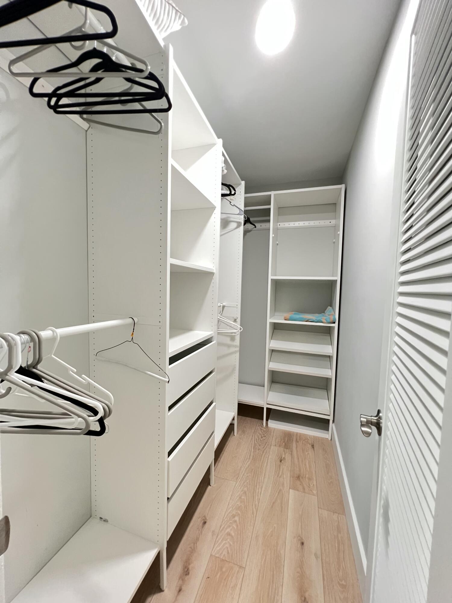 KINGS POINT NORMANDY CONDOS - Residential Lease