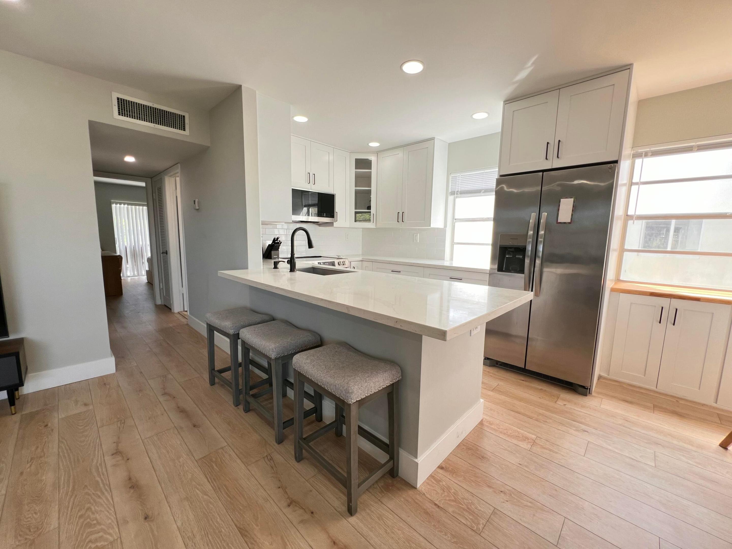 KINGS POINT NORMANDY CONDOS - Residential Lease