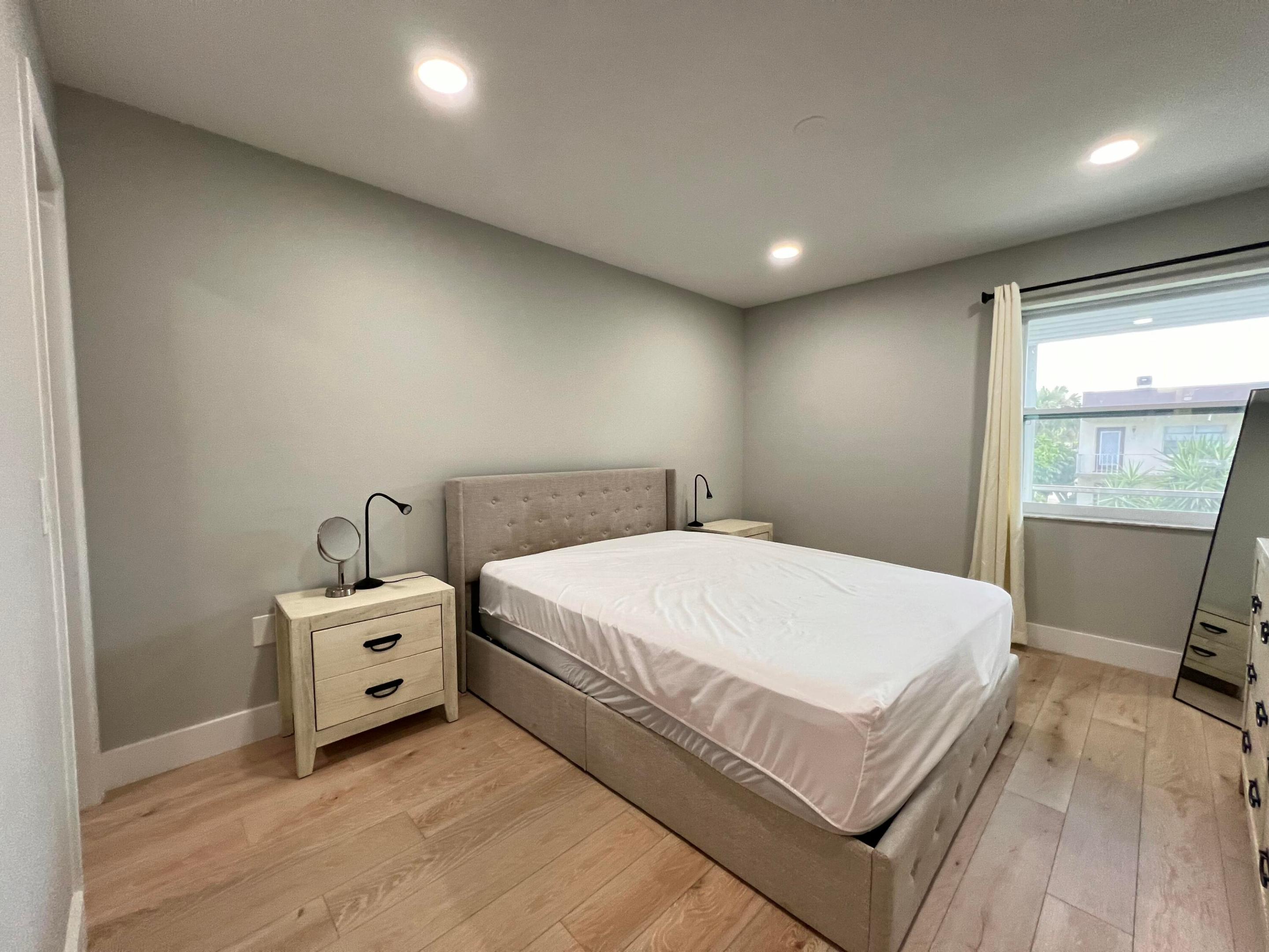 KINGS POINT NORMANDY CONDOS - Residential Lease