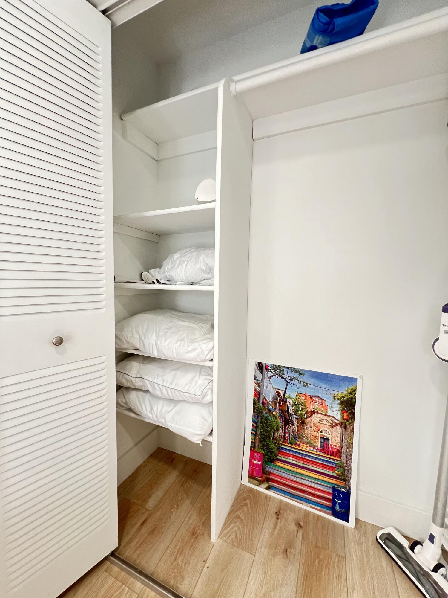 KINGS POINT NORMANDY CONDOS - Residential Lease