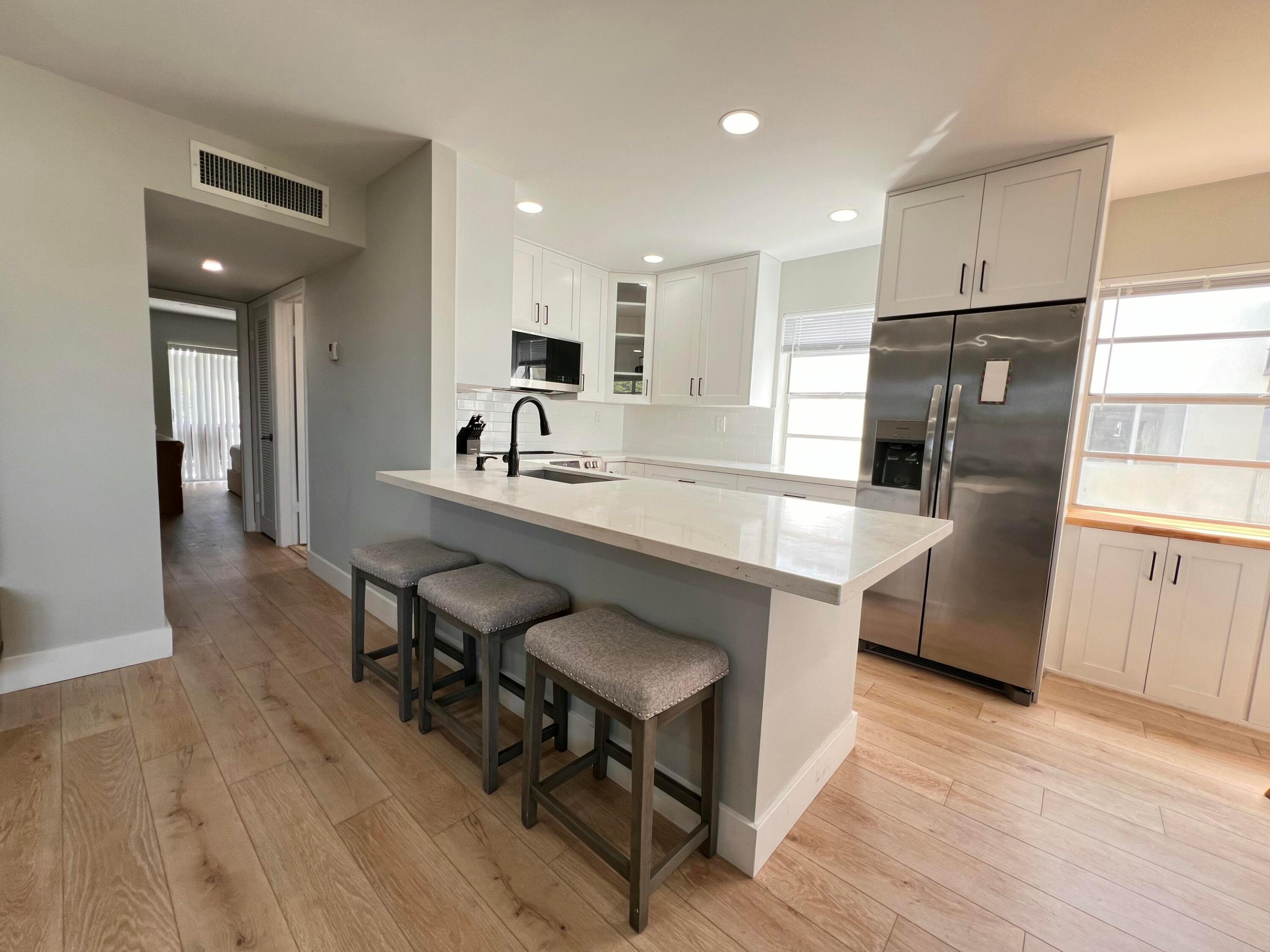 KINGS POINT NORMANDY CONDOS - Residential Lease