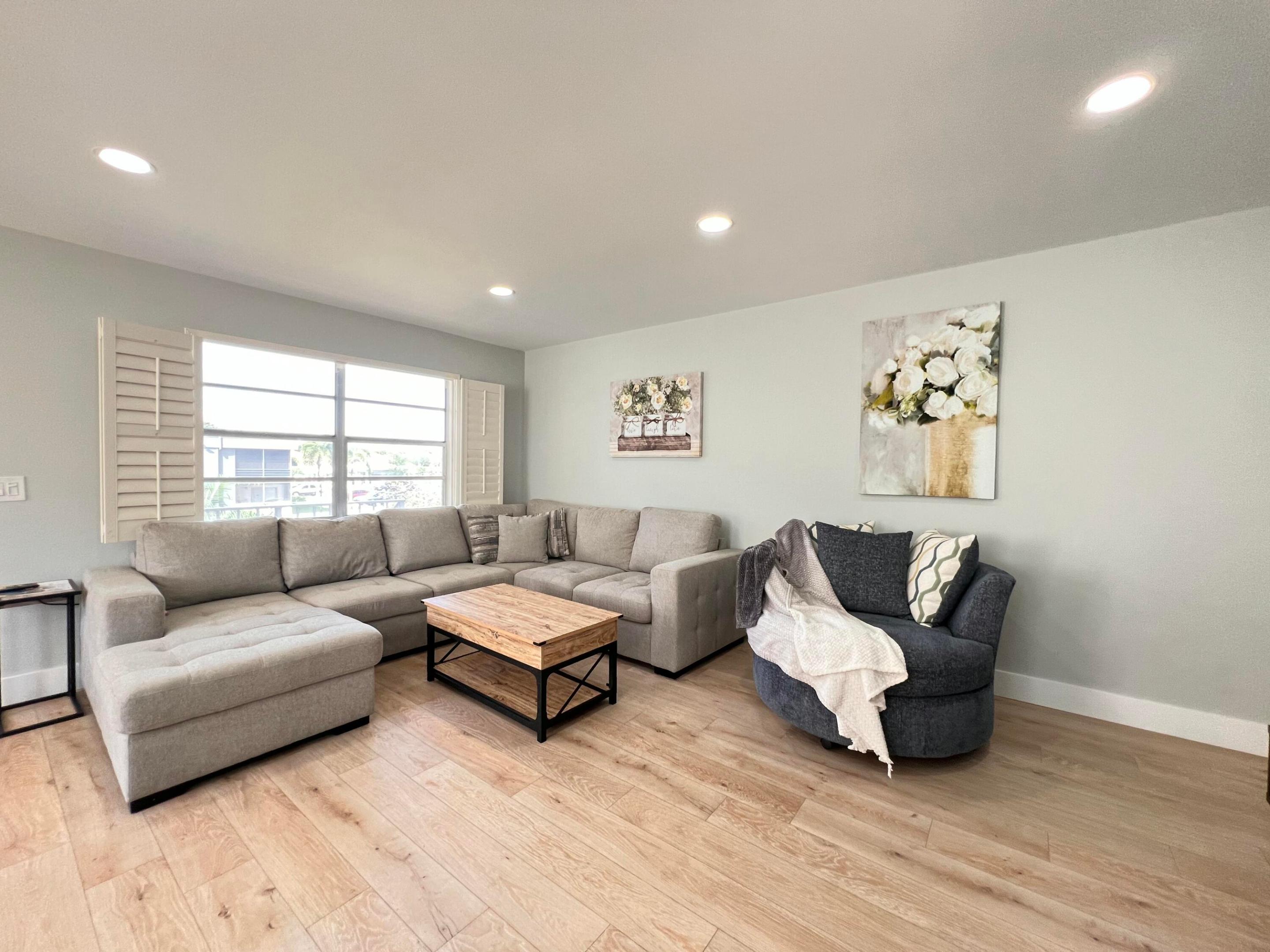 KINGS POINT NORMANDY CONDOS - Residential Lease