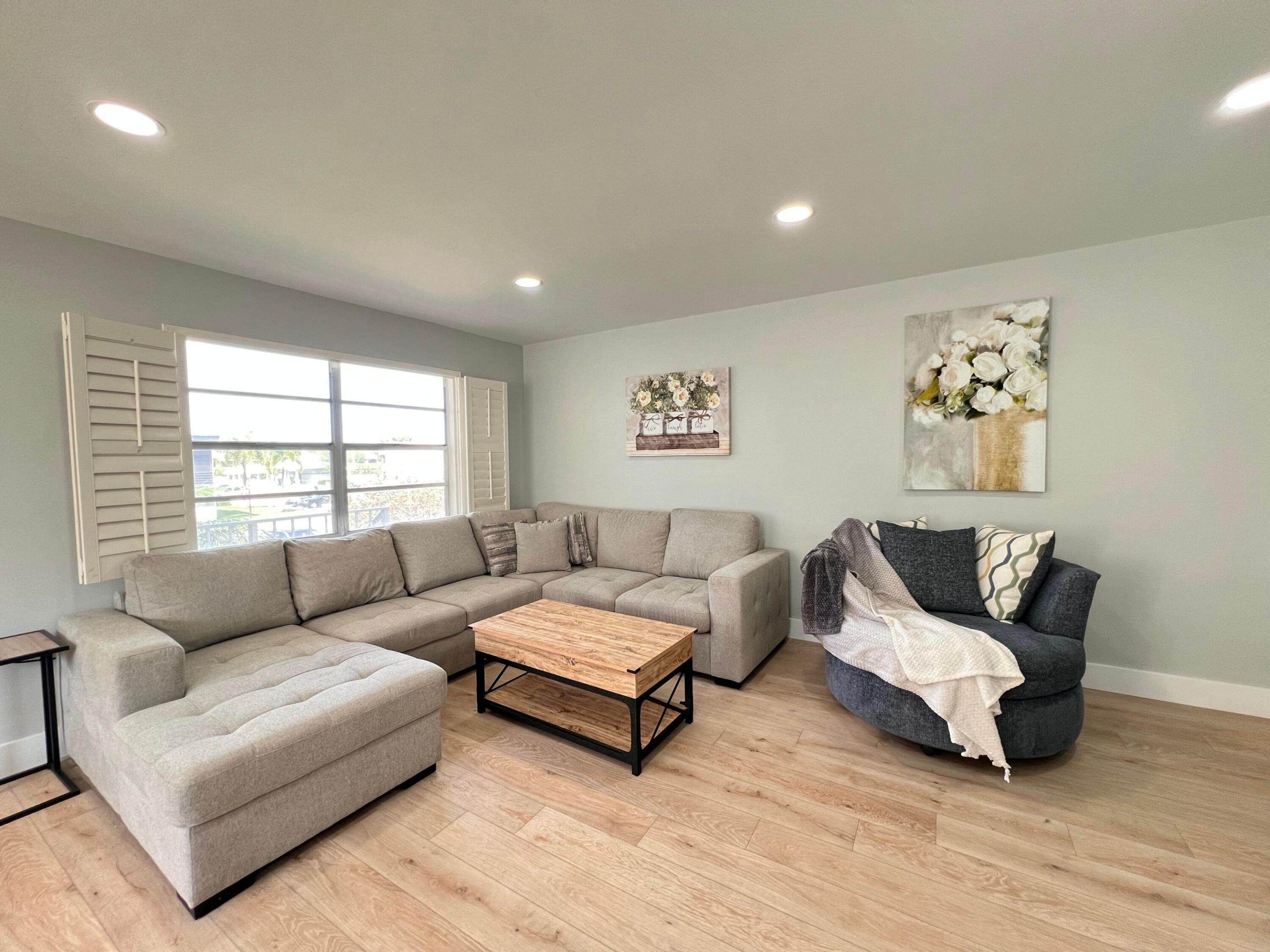 KINGS POINT NORMANDY CONDOS - Residential Lease