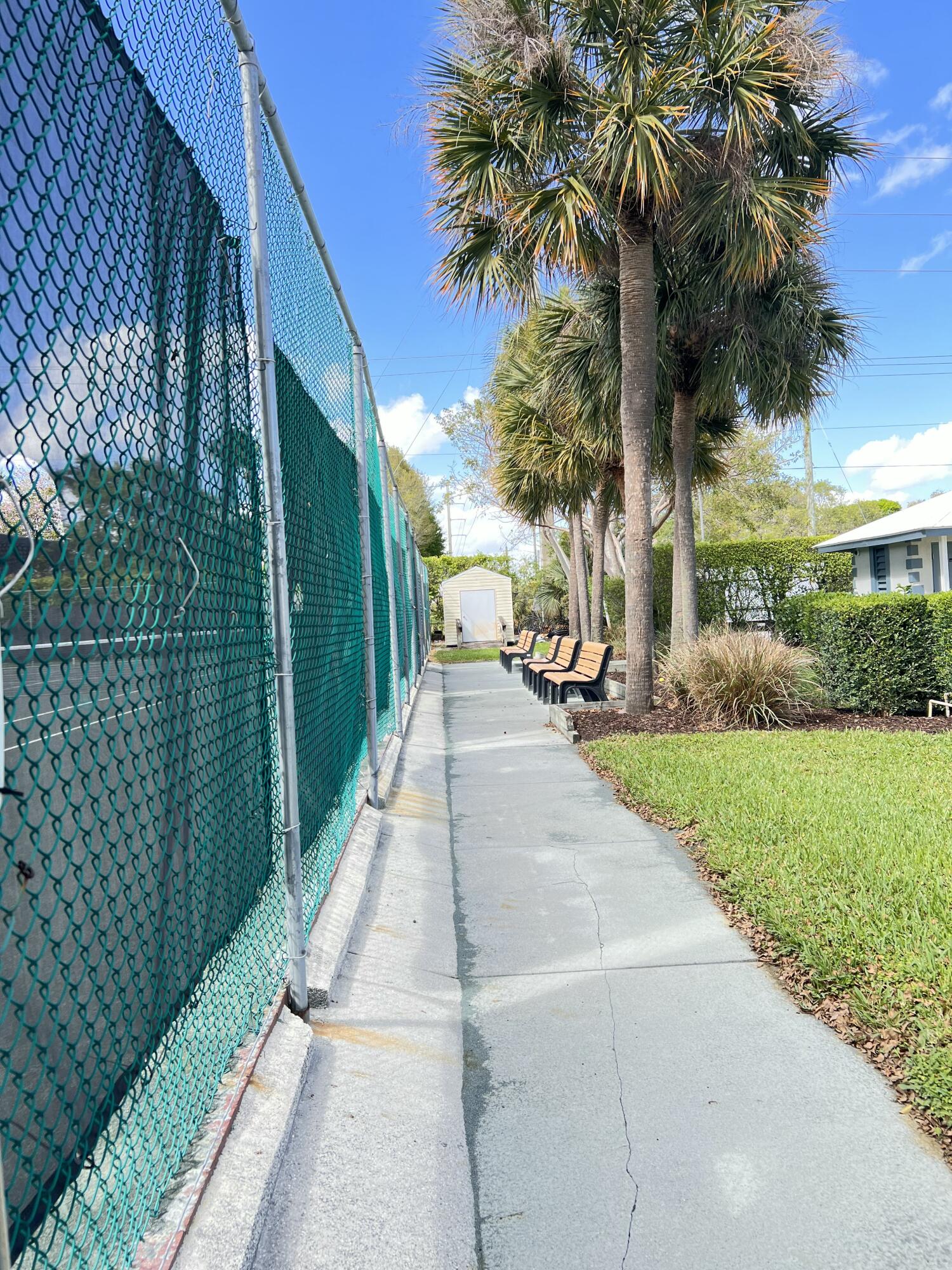 KINGS POINT NORMANDY CONDOS - Residential Lease