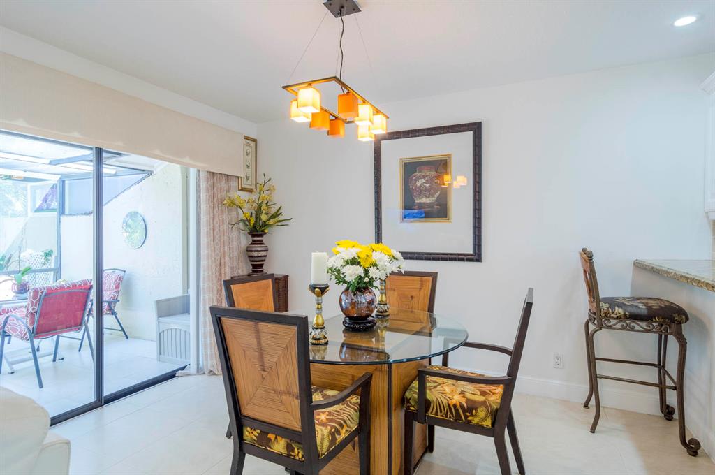 Cape Pointe of Jonathans Landing - Residential