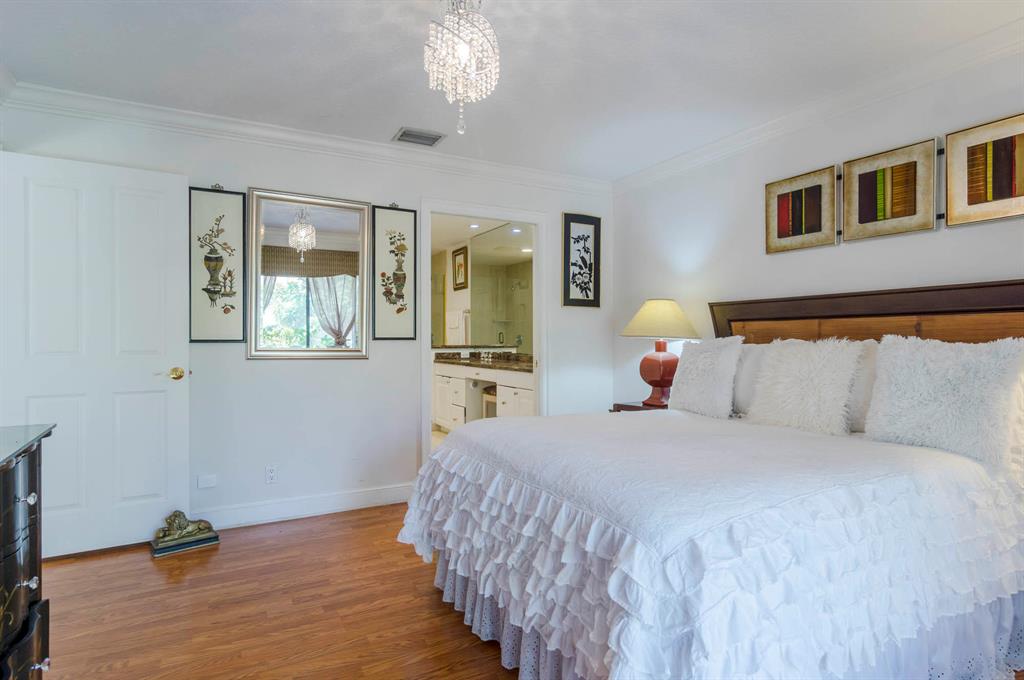 Cape Pointe of Jonathans Landing - Residential