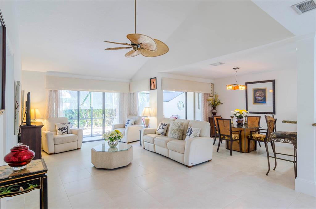 Cape Pointe of Jonathans Landing - Residential