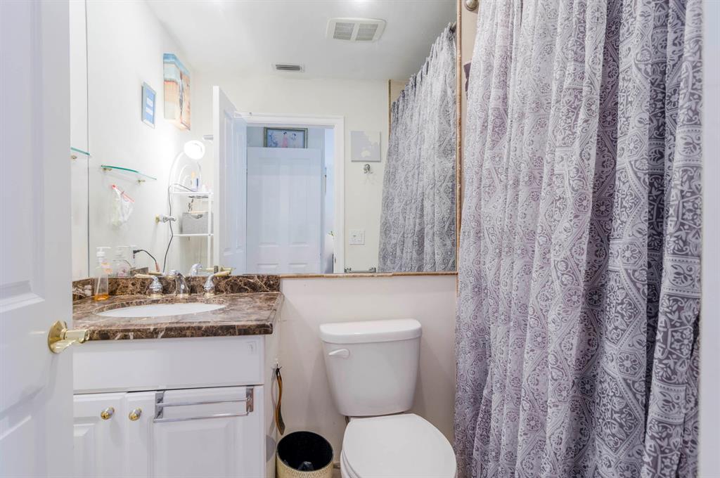 Cape Pointe of Jonathans Landing - Residential