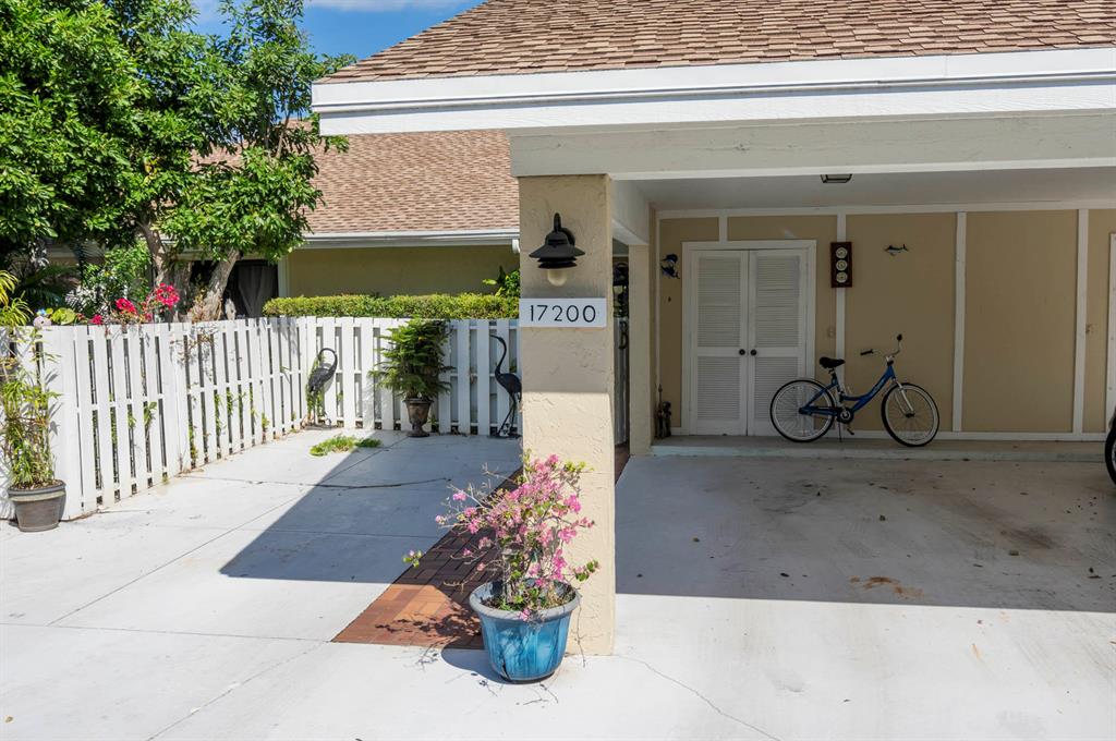 Cape Pointe of Jonathans Landing - Residential