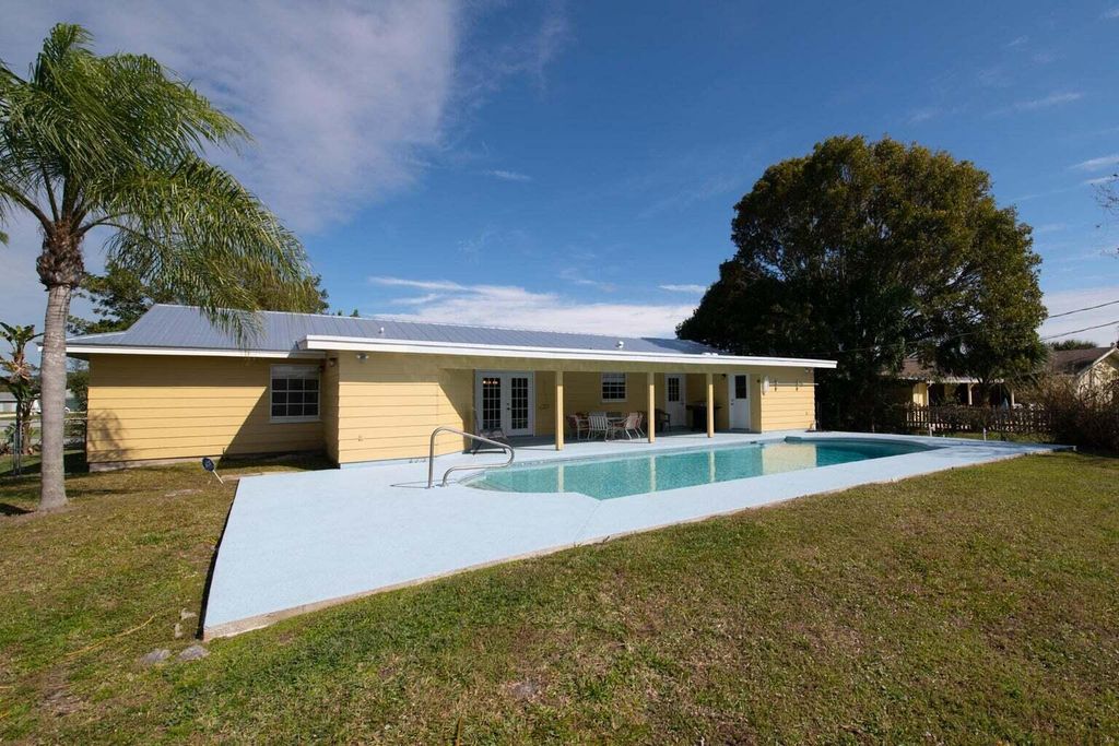 Photo of 2492 SE Pinero Road, Port Saint Lucie, FL 34952 (MLS # R10956356)