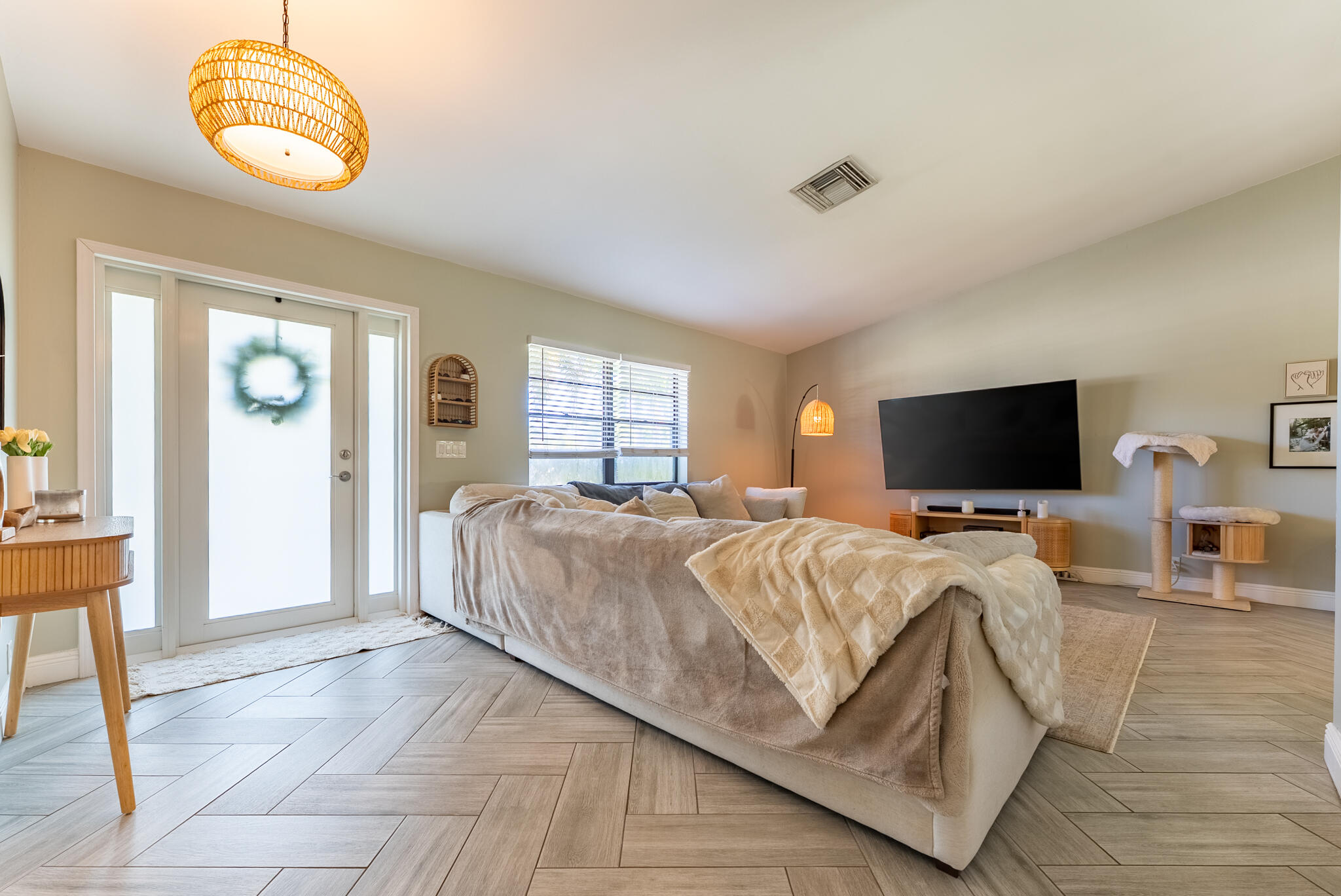 PINE TRAIL EAST - Residential