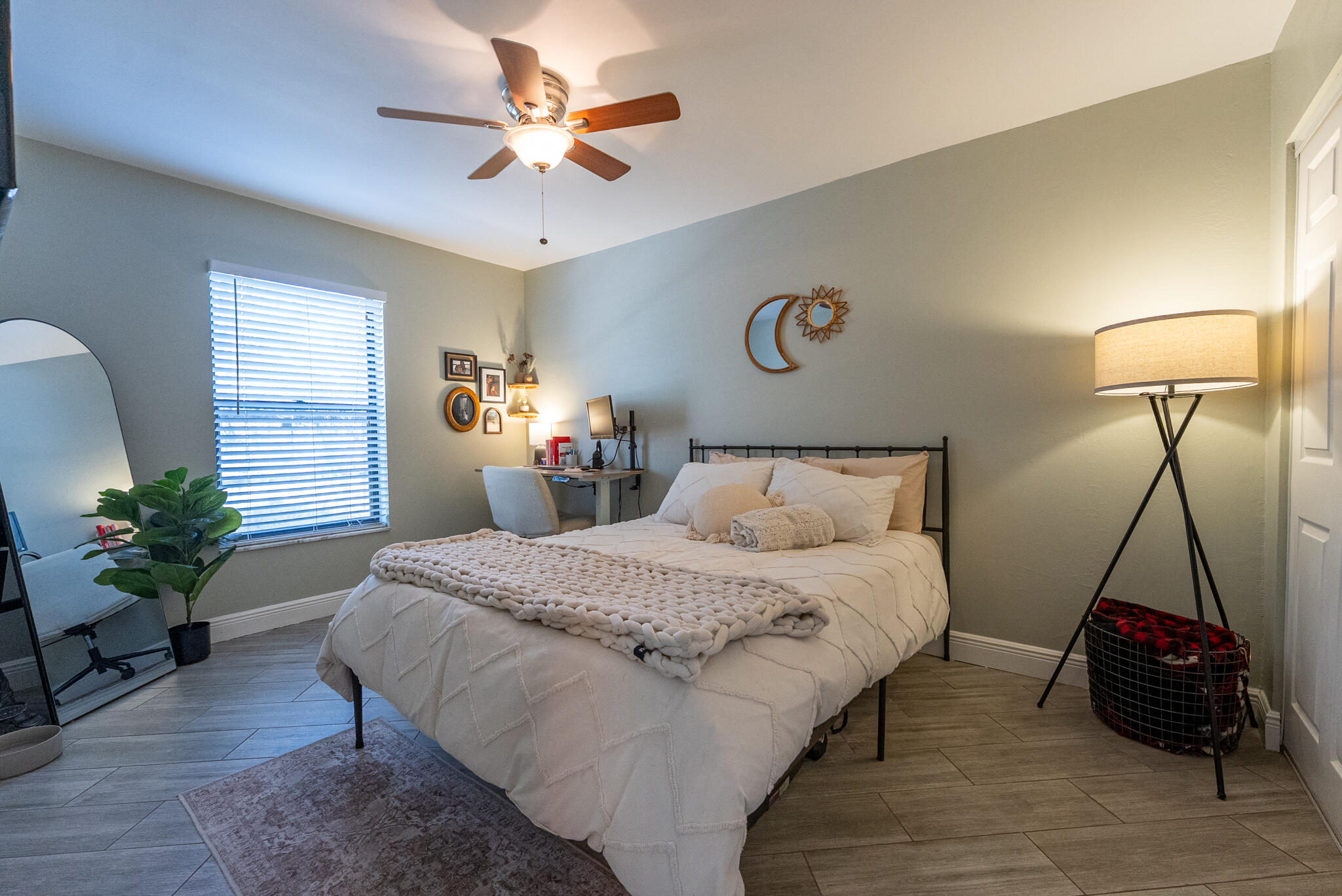 PINE TRAIL EAST - Residential