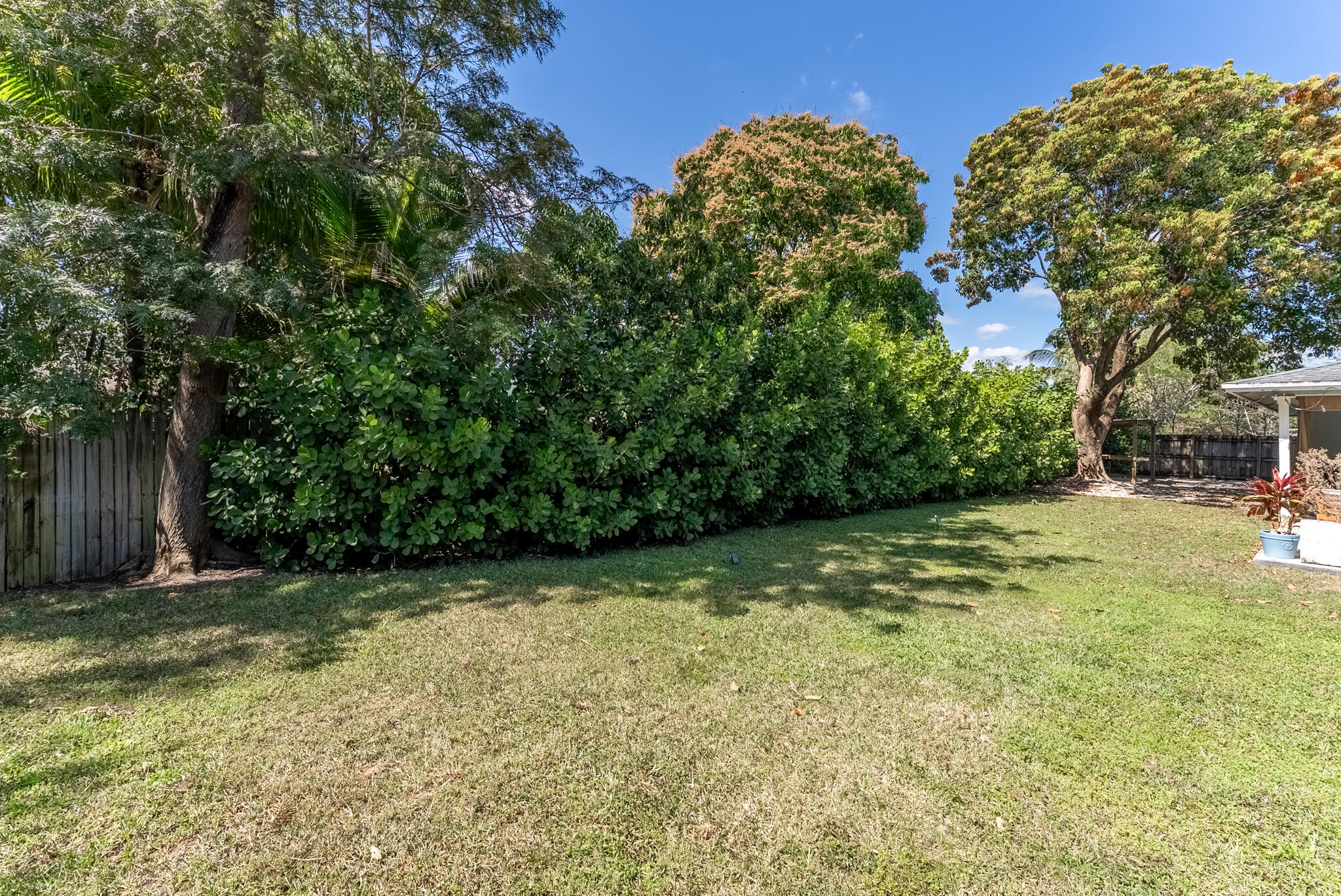 PINE TRAIL EAST - Residential