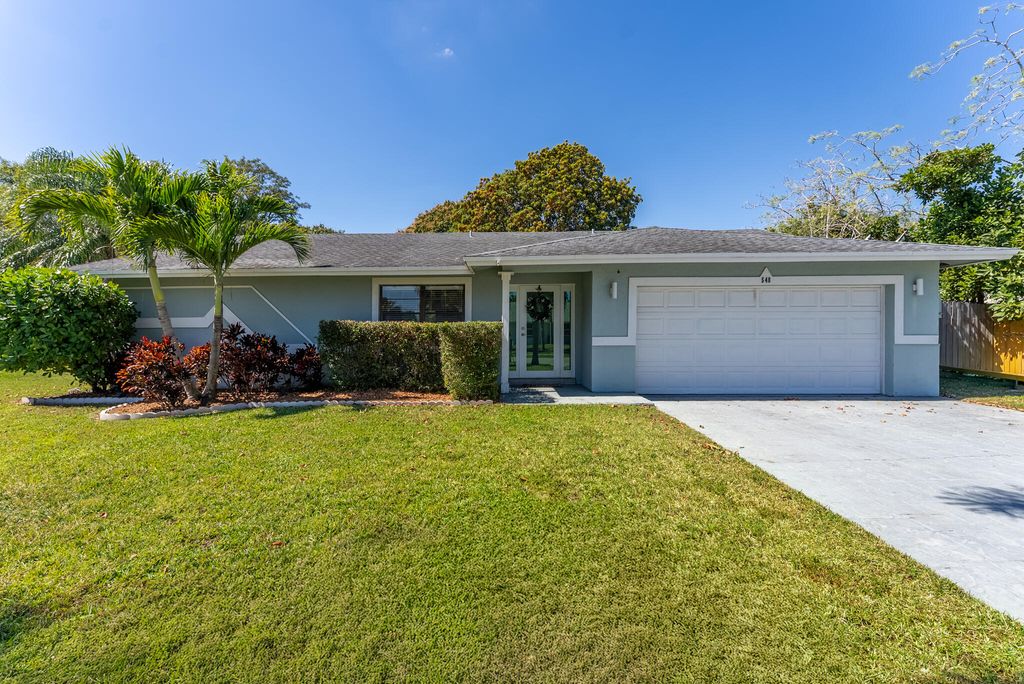Photo of 548 NW 45th Drive, Delray Beach, FL 33445 (MLS # R11167466)
