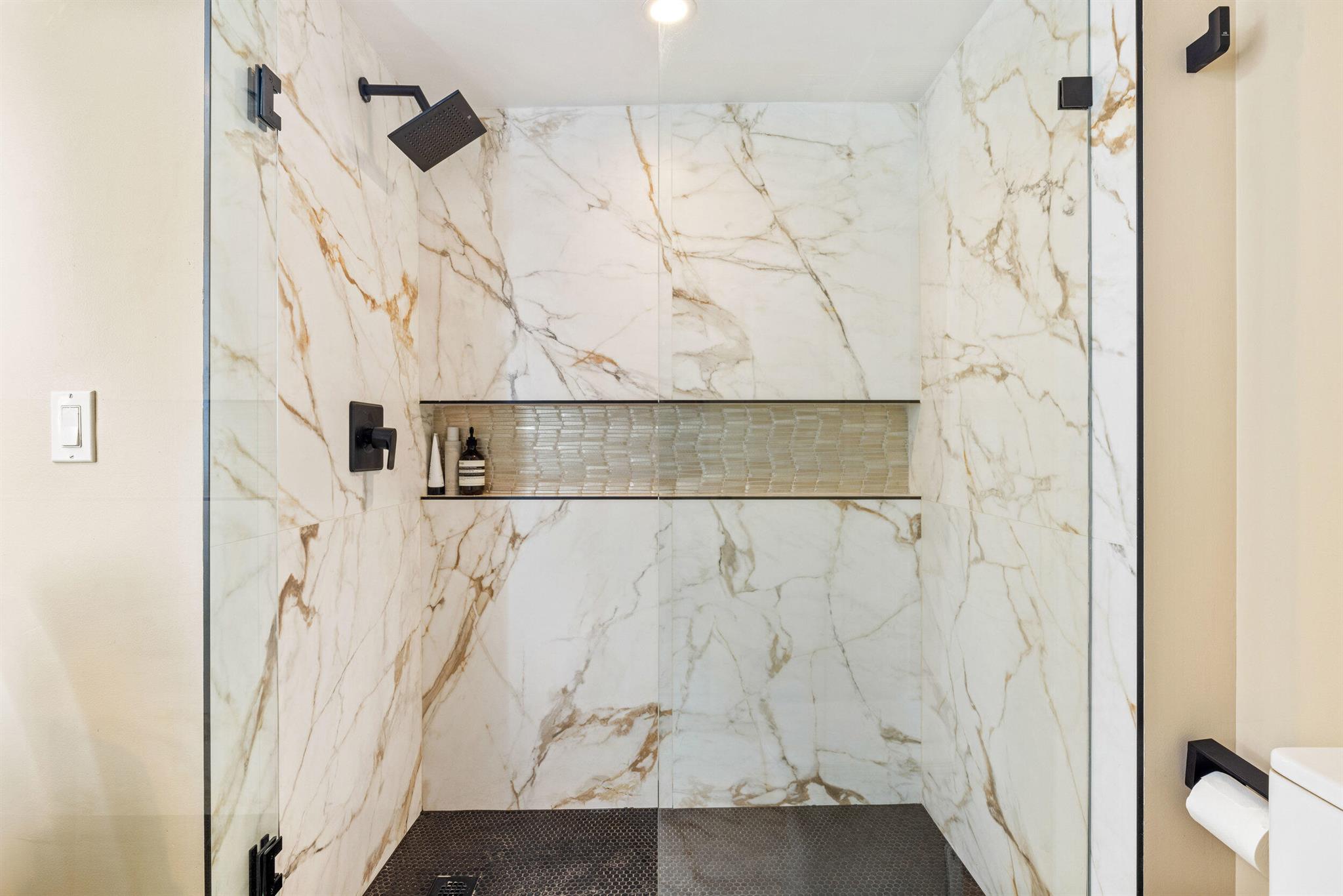 AMBASSADOR SOUTH DEV CORP - Residential Lease
