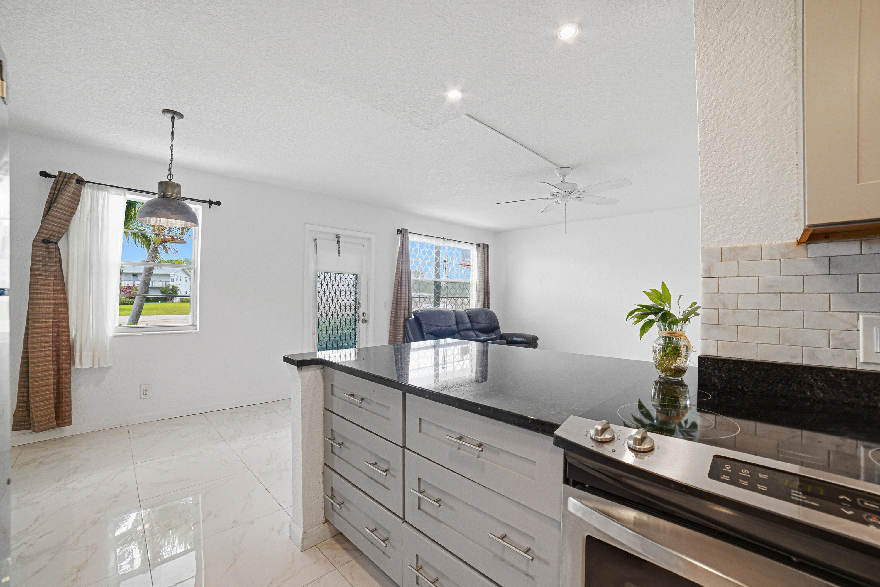 MARKHAM C CONDO - Residential