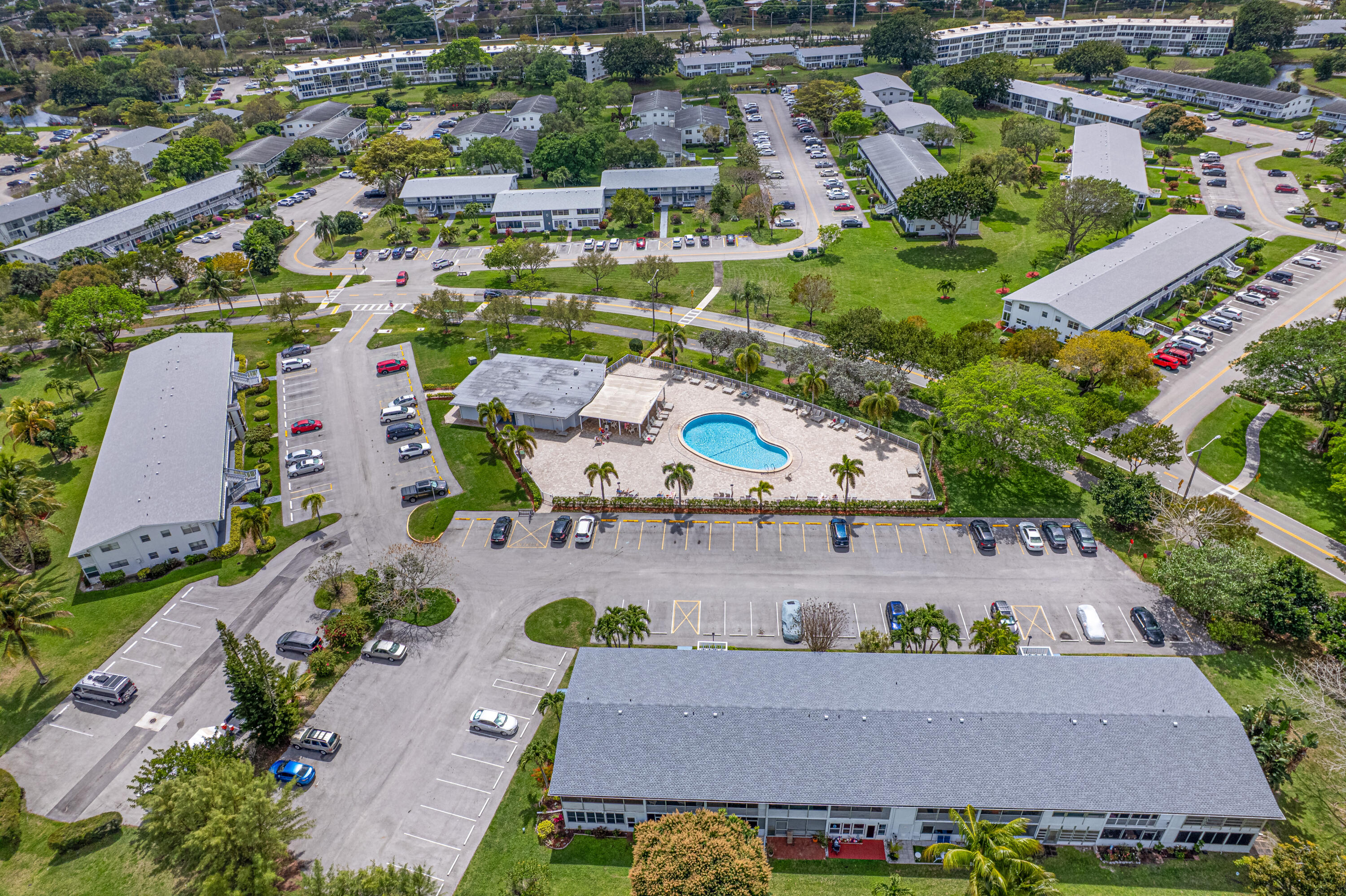 MARKHAM C CONDO - Residential