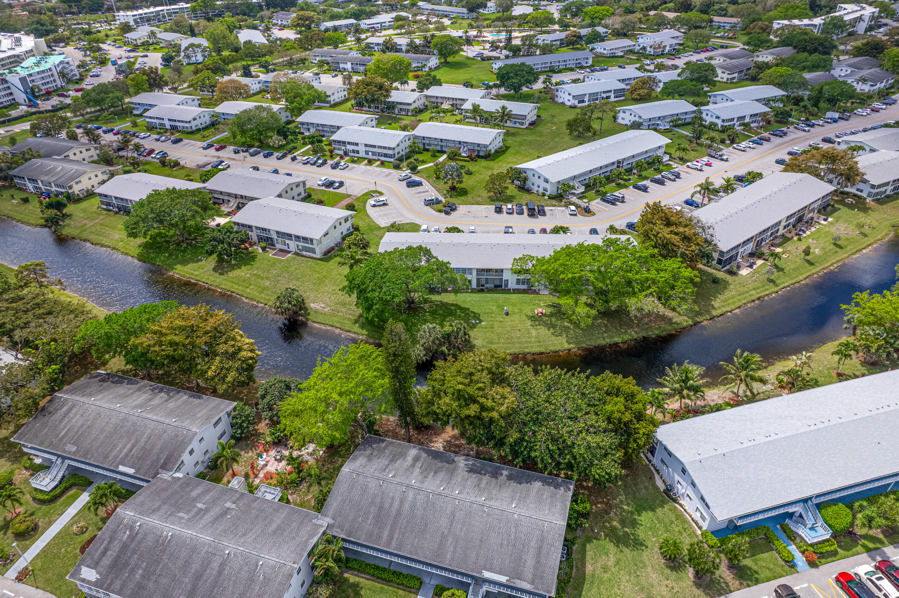 MARKHAM C CONDO - Residential