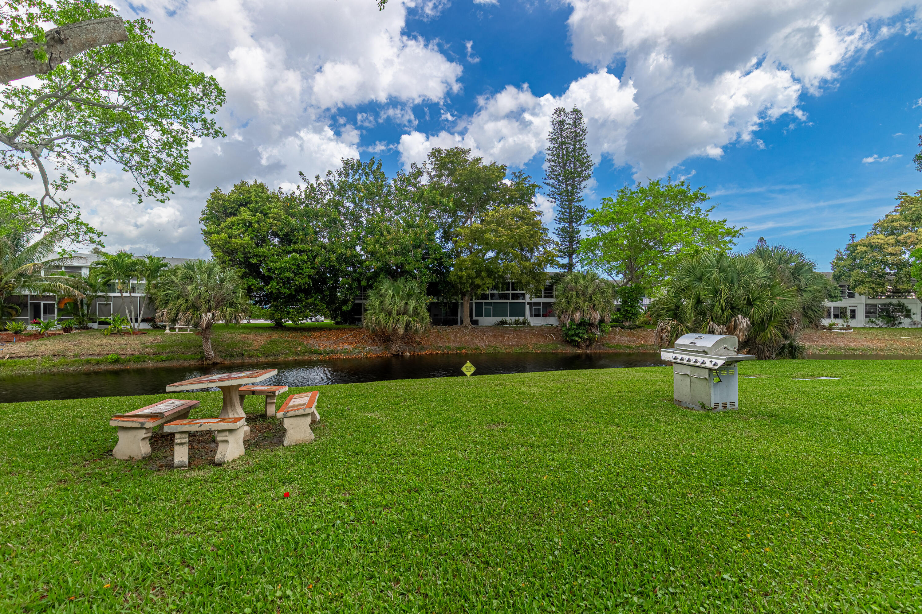 MARKHAM C CONDO - Residential