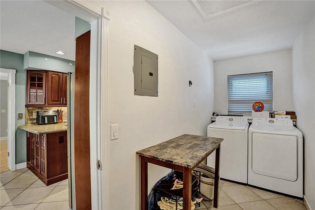 GARDEN ISLES - Residential
