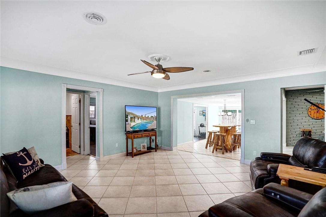 GARDEN ISLES - Residential