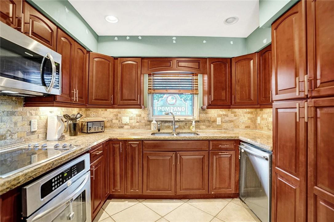 GARDEN ISLES - Residential