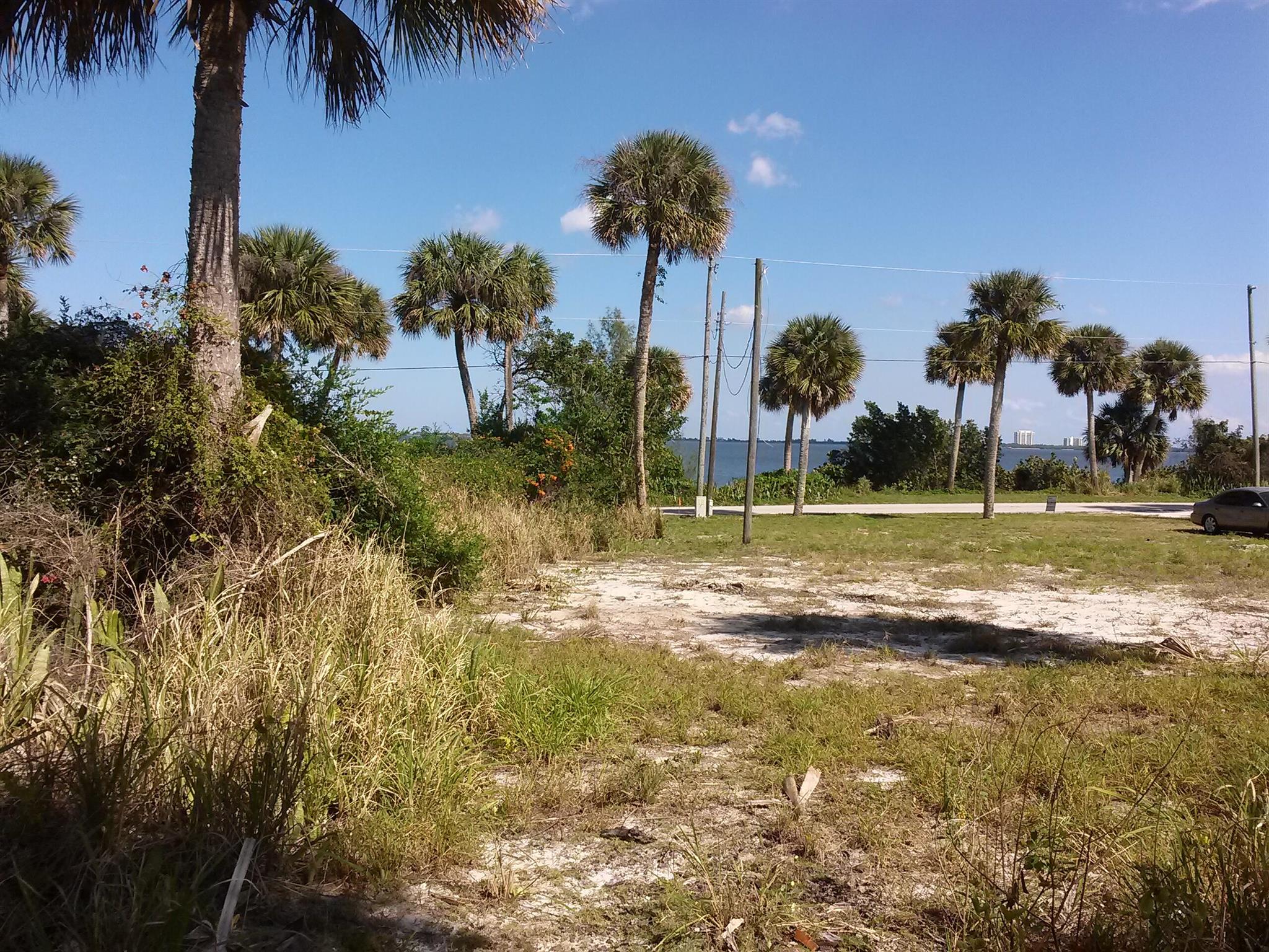 10609 S Indian River S Drive