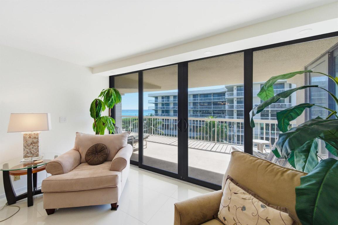 DORCHESTER OF PALM BEACH CONDO - Residential