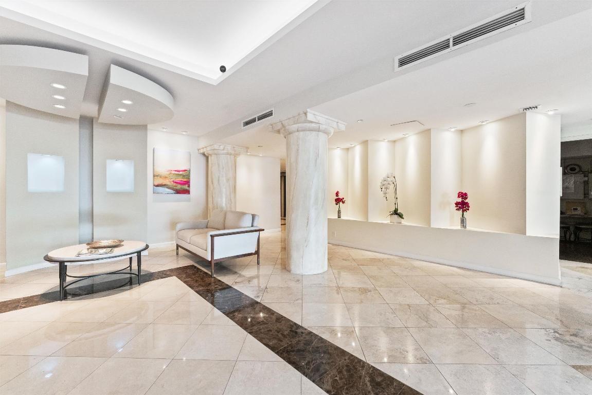 DORCHESTER OF PALM BEACH CONDO - Residential