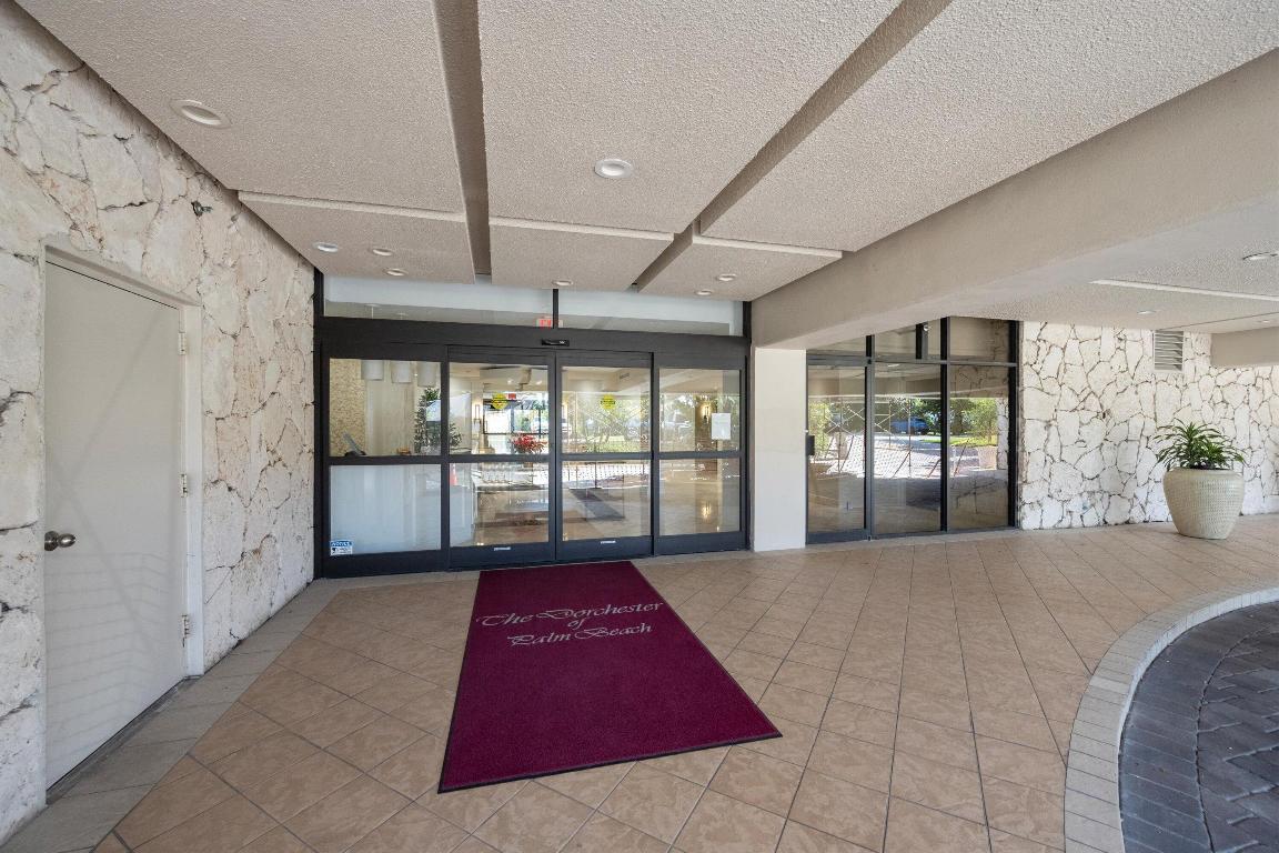 DORCHESTER OF PALM BEACH CONDO - Residential