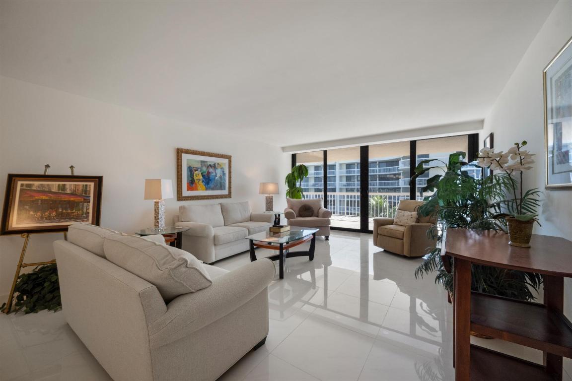 DORCHESTER OF PALM BEACH CONDO - Residential