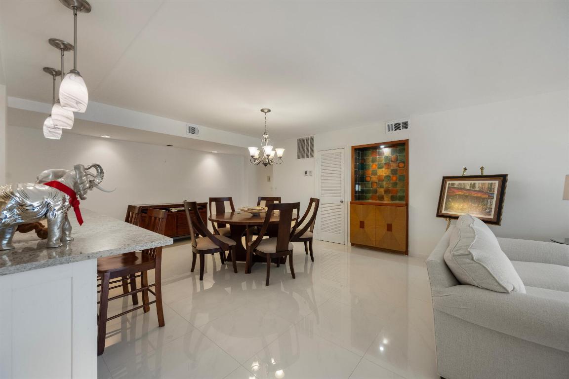 DORCHESTER OF PALM BEACH CONDO - Residential