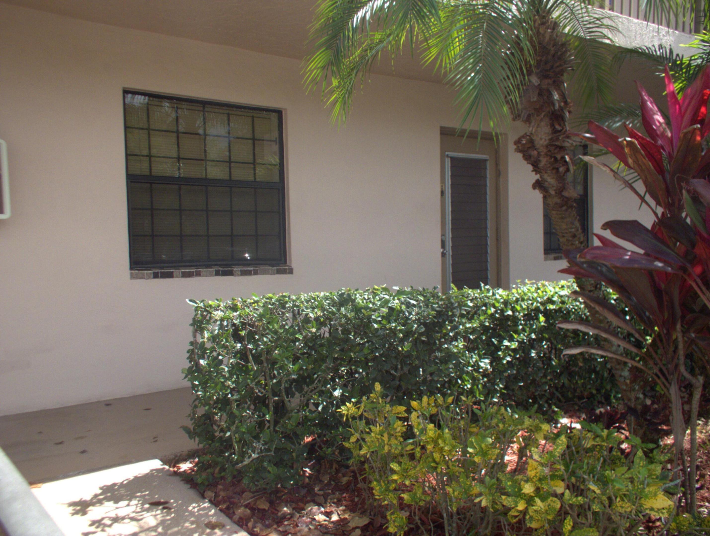 10332 SUNRISE LAKES Boulevard 111