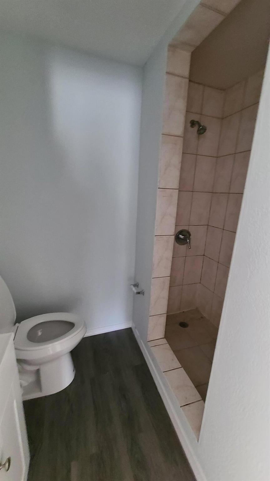 FRESHWATER 11TH & 12TH AV - Commercial Sale