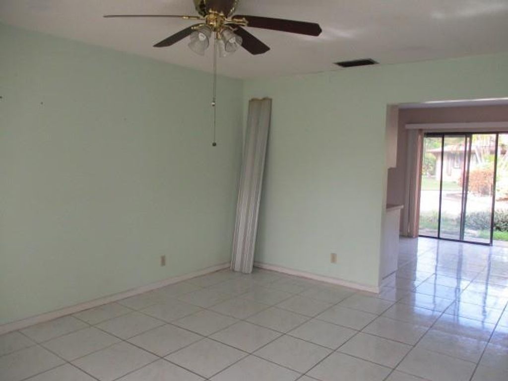 Photo of 4290 Royal Banyan Way #7-B, Lake Worth, FL 33461 (MLS # F10551548)