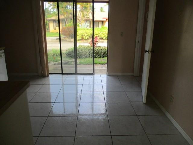 4290 Royal Banyan Way 7-B