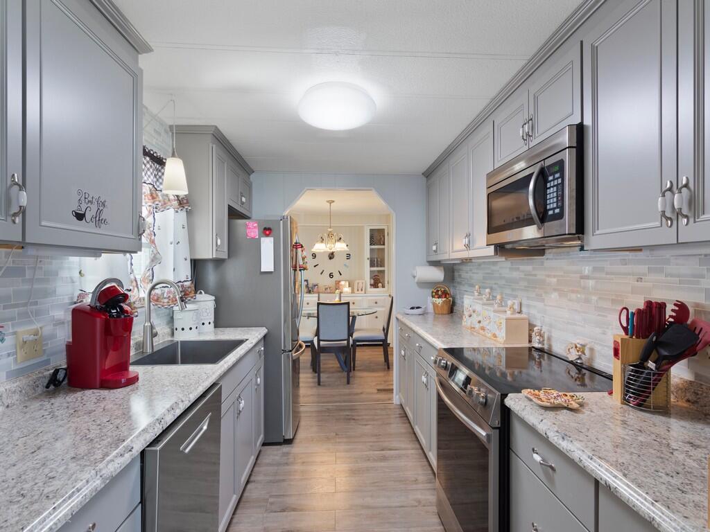 Spanish Lakes Golf Village - Residential