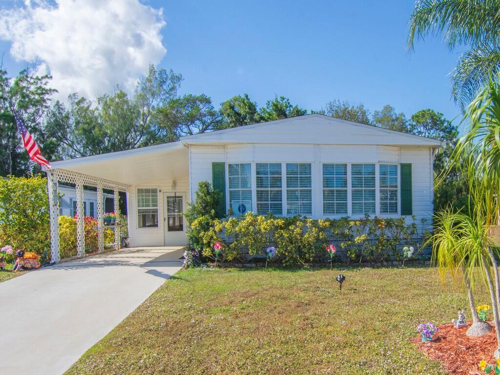 Spanish Lakes Golf Village - Residential