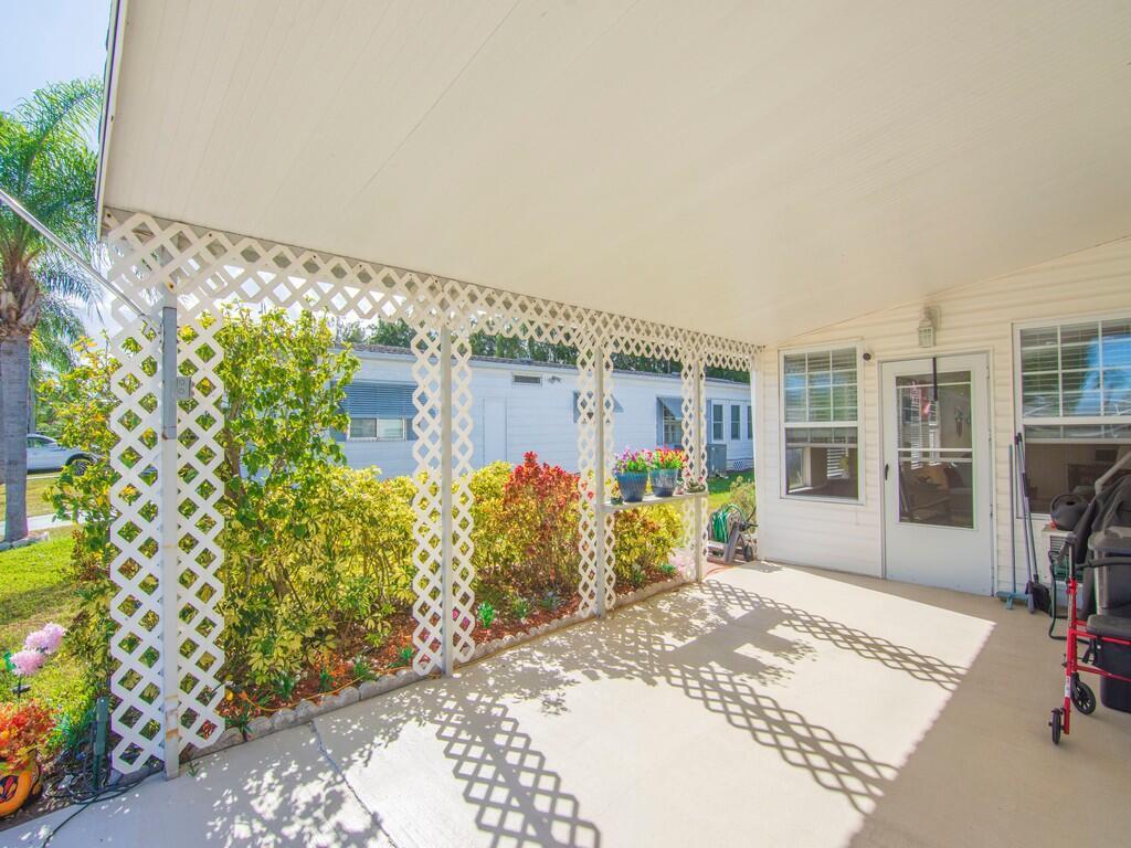 Spanish Lakes Golf Village - Residential