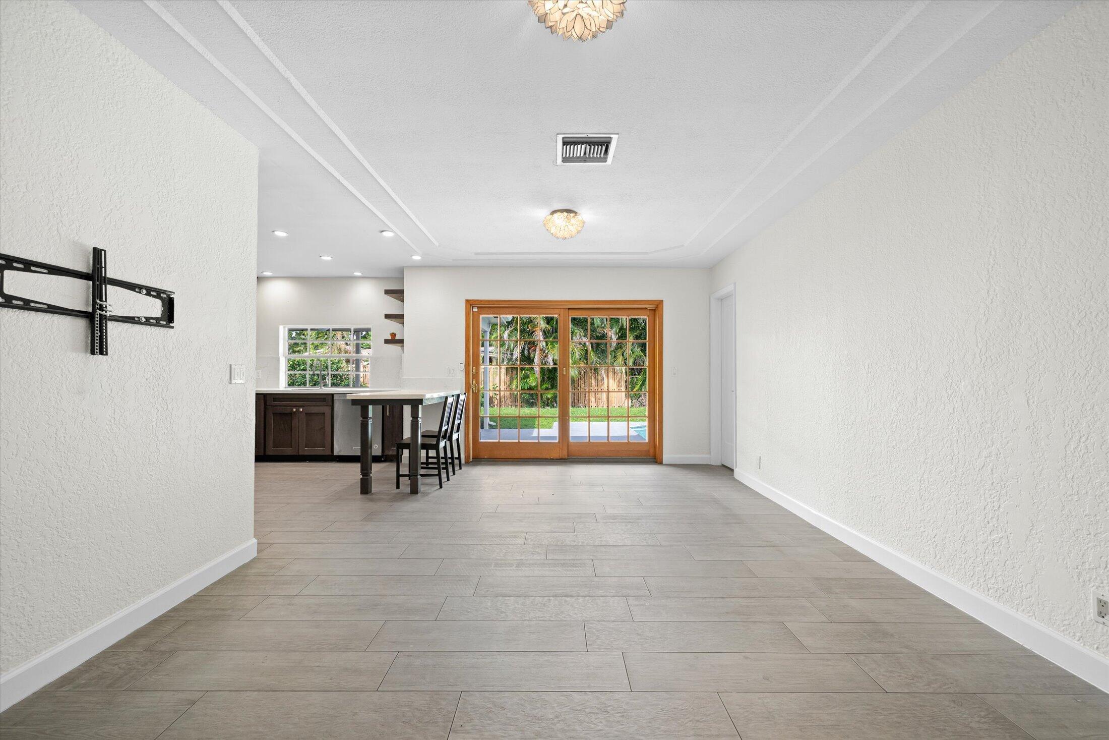 7101 SW 19TH Street