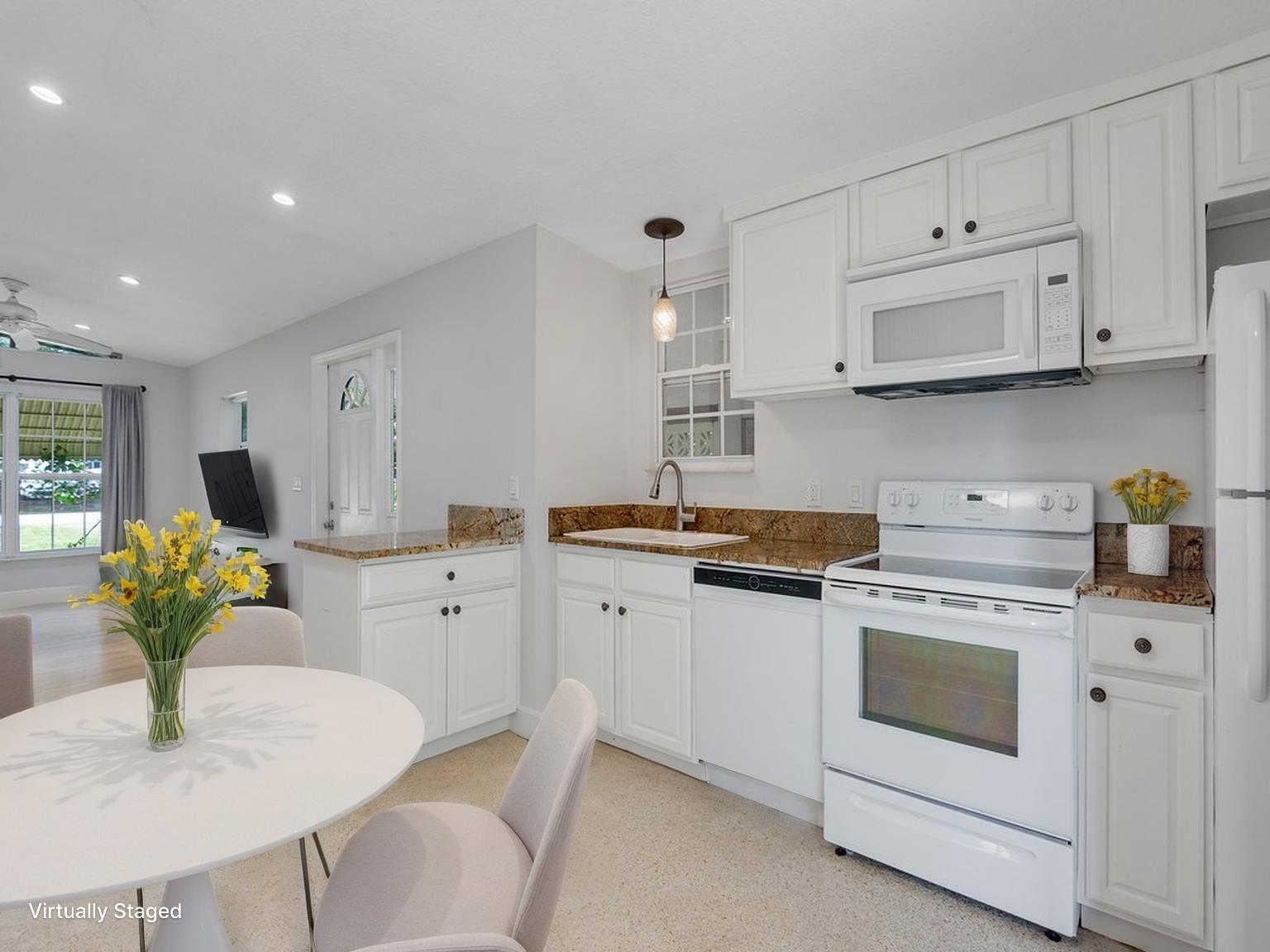 J J SCHLITT UNIT NO 1 - Residential